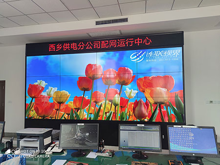 漢中西鄉(xiāng)電力12塊55寸拼縫3.5完工;8進(jìn)12出矩陣